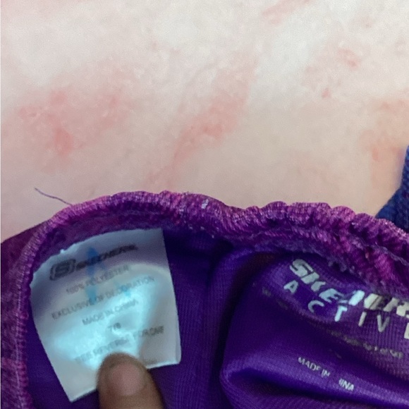 Kids shorts made by sketchers🙃🙃🙃🙂🙂🙂 - Picture 3 of 5